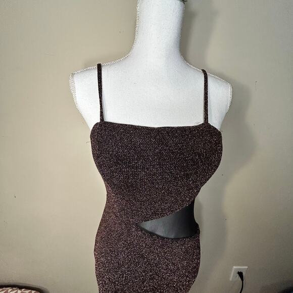 B. Darlin , V-neck, Spaghetti Strap Sequin Mini Dress-Size 11/12 - Picture 10 of 16